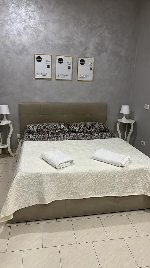 Casa Toto Apartment เนเปิลส์ ภายนอก รูปภาพ
